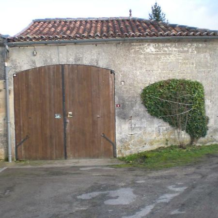 Вилла La Belle Charentaise Mainxe Экстерьер фото
