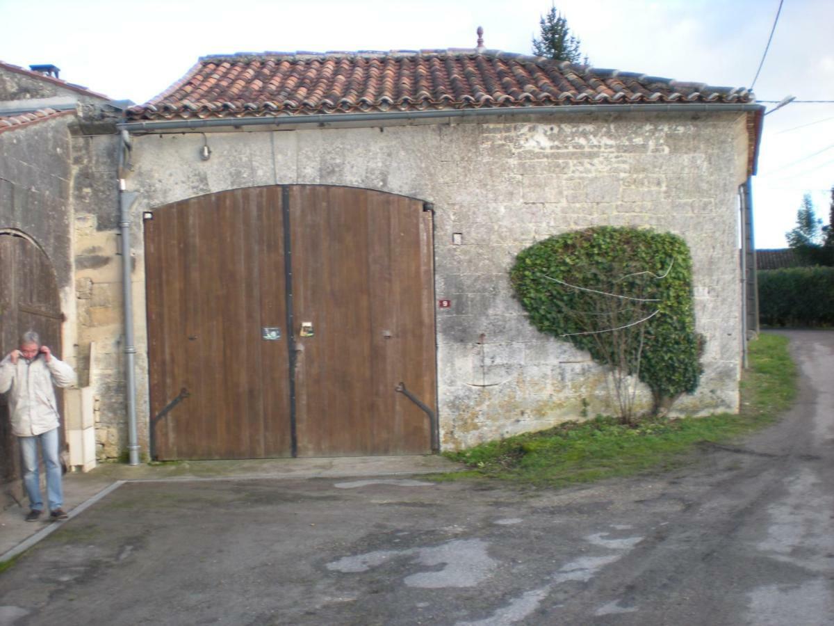 Вилла La Belle Charentaise Mainxe Экстерьер фото